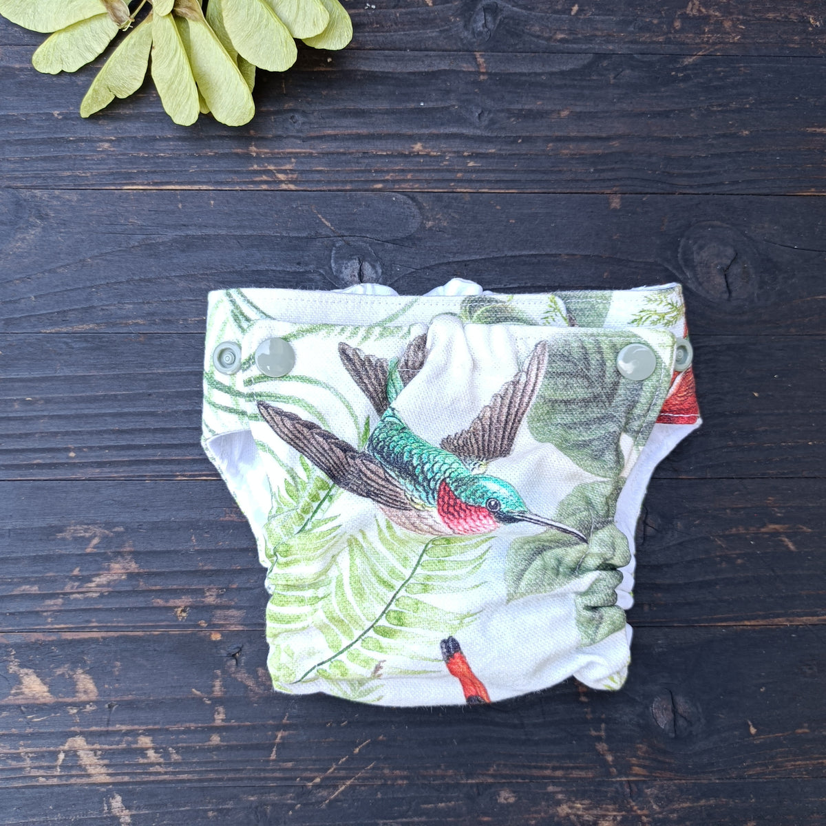 “Hummingbird” deterrent diaper 