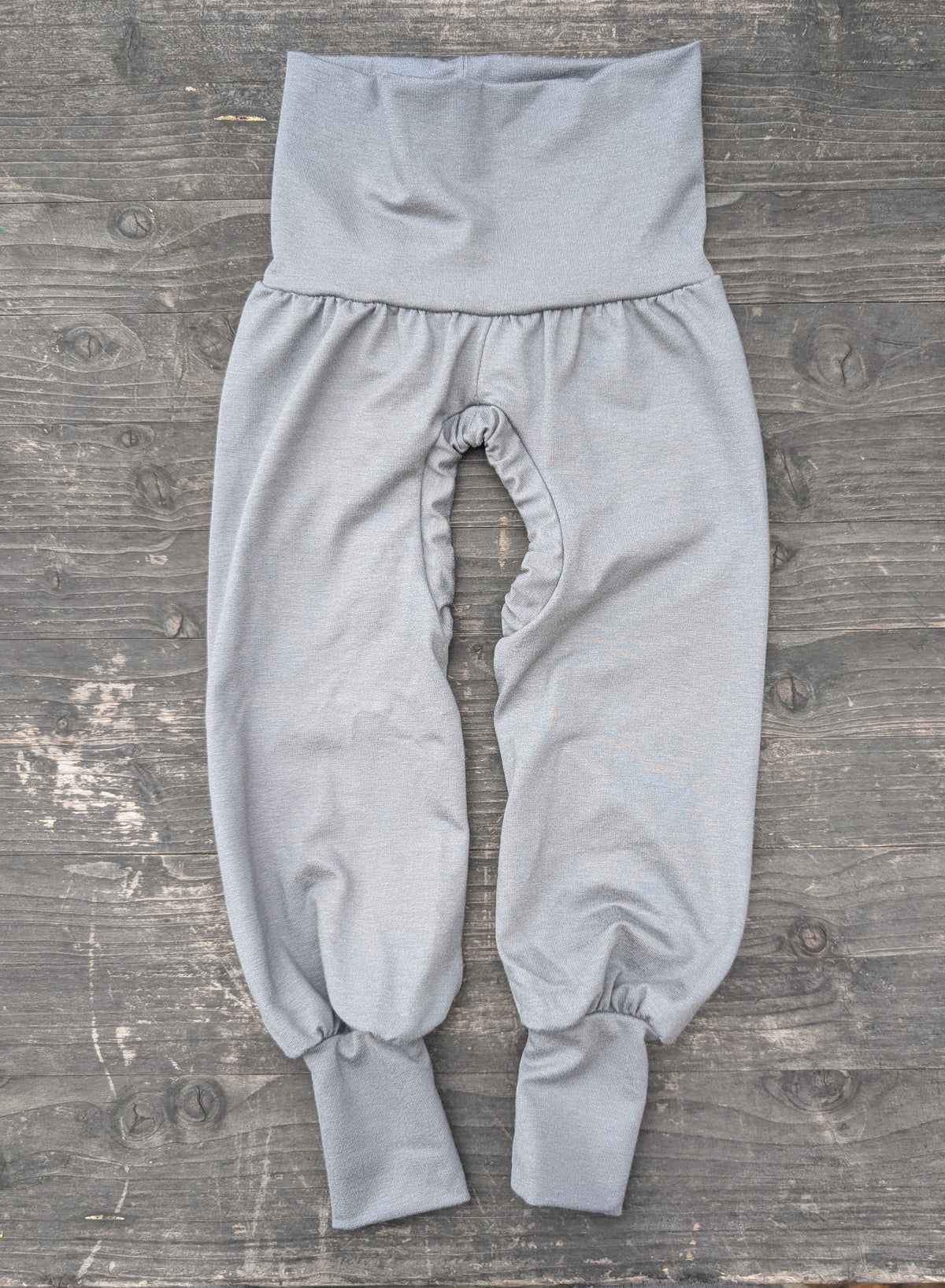 Abhaltehose "Modal" verschiedene Farben